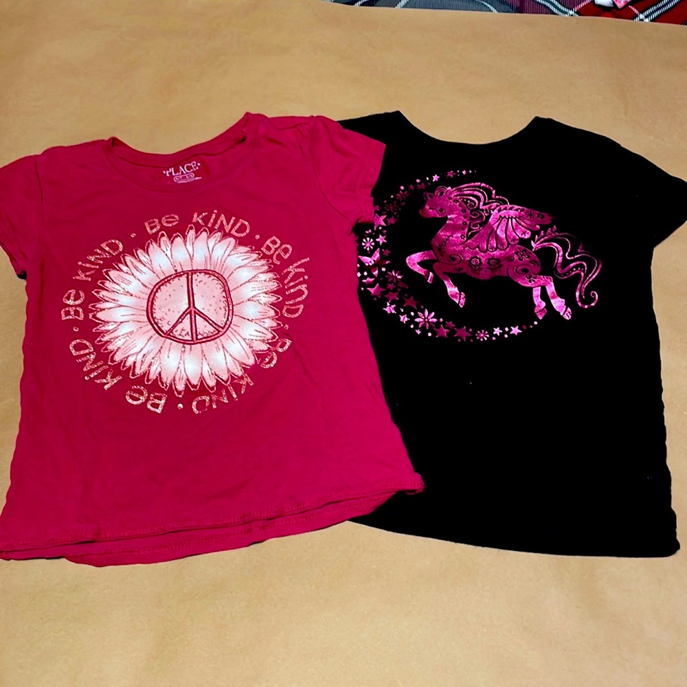 Children’s place size 5-6 girls short sleeve shirts